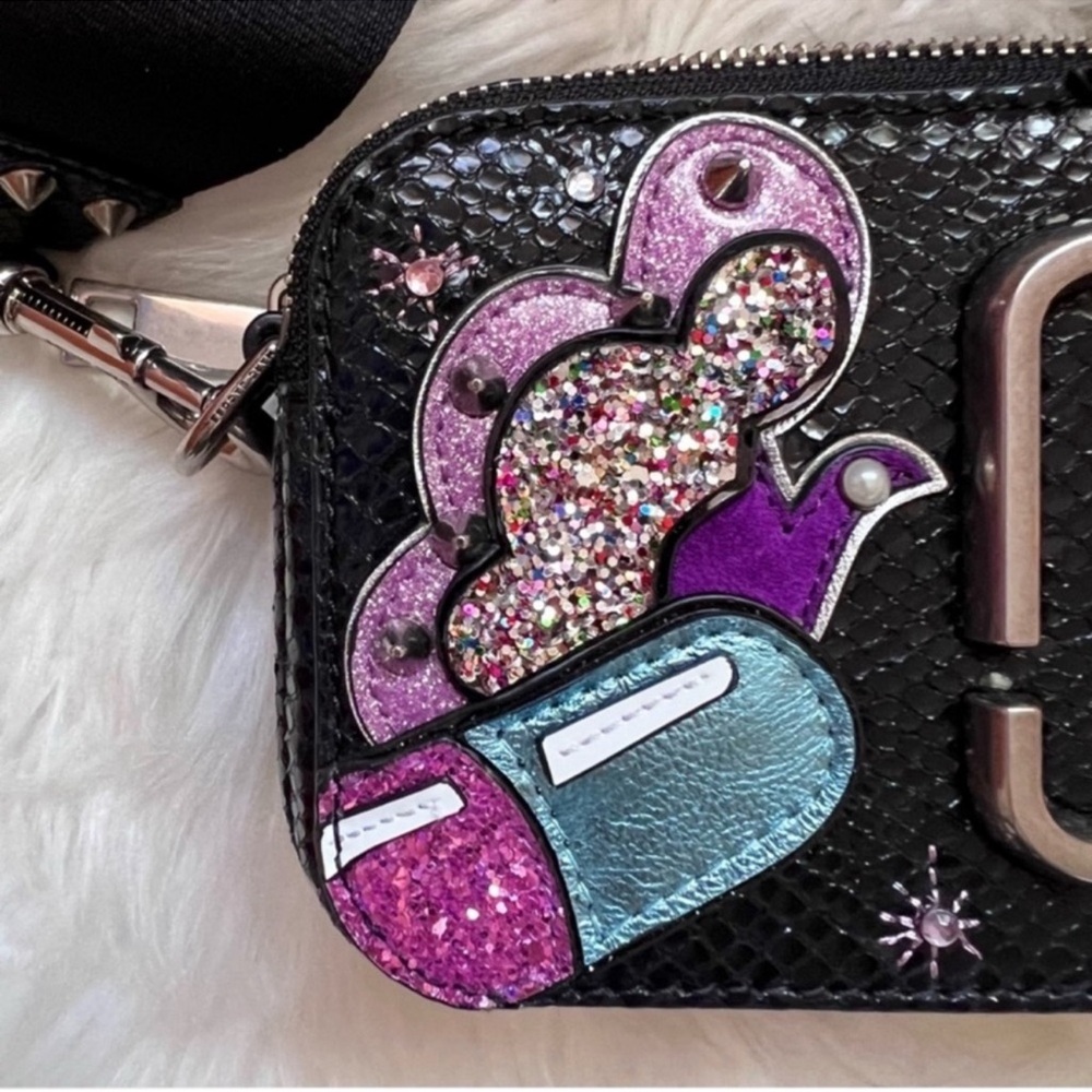New! MARC JACOBS Snapshot Pill Embellished Crossbody Camera Bag Limited Edition - Picture 9 of 16